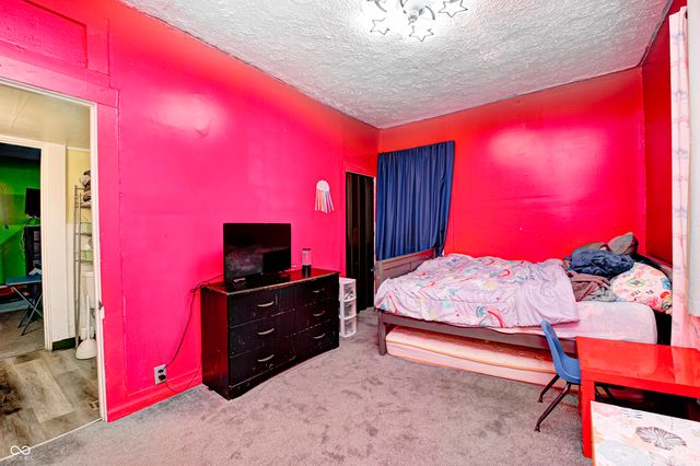 421 W Broadway Street, Greenwood, IN 46142