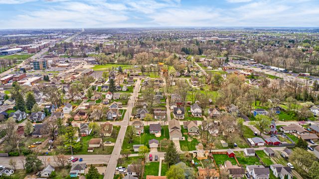 421 W Broadway Street, Greenwood, IN 46142