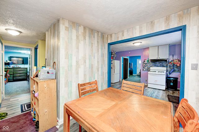 421 W Broadway Street, Greenwood, IN 46142