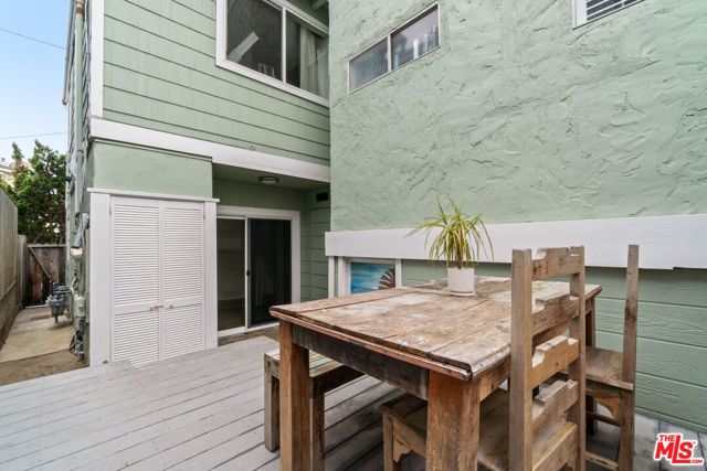 115 44th Street, Manhattan Beach, CA 90266