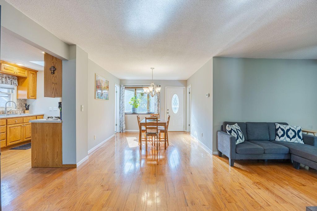 2237 Bronson Drive, Mounds View, MN 55112 — photo 5