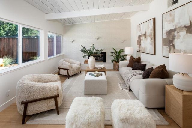7463 Bollinger Road, Cupertino, CA 95014