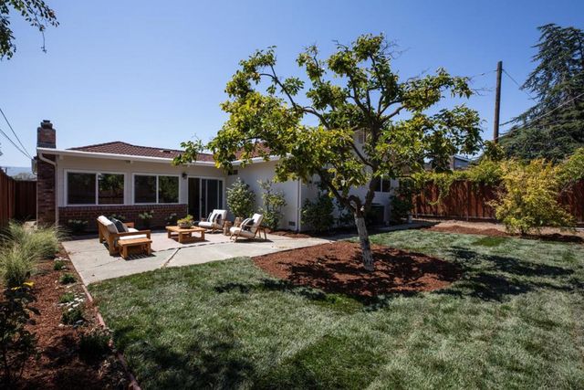 7463 Bollinger Road, Cupertino, CA 95014