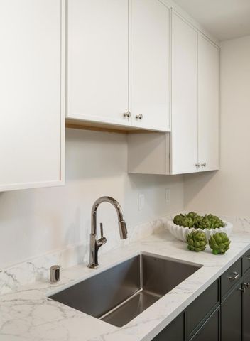 7463 Bollinger Road, Cupertino, CA 95014