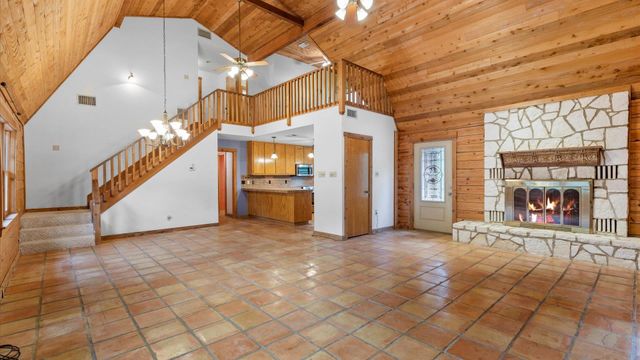190 Oak View CT, New Braunfels, TX 78132