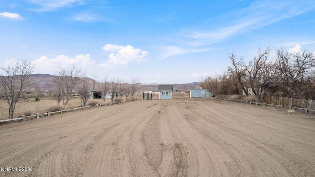 8285 Scenic Avenue, Stagecoach, NV 89429