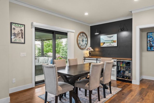 5788 Willmeyer Drive, Bettendorf, IA 52722