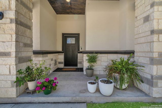 348 Fawn, Spring Branch, TX 78070