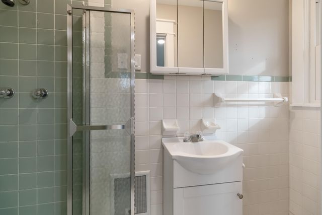 1036 US-127, Russell Springs, KY 42642