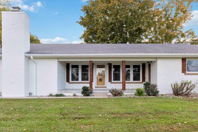 1036 US-127, Russell Springs, KY 42642