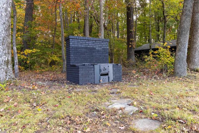 1036 US-127, Russell Springs, KY 42642