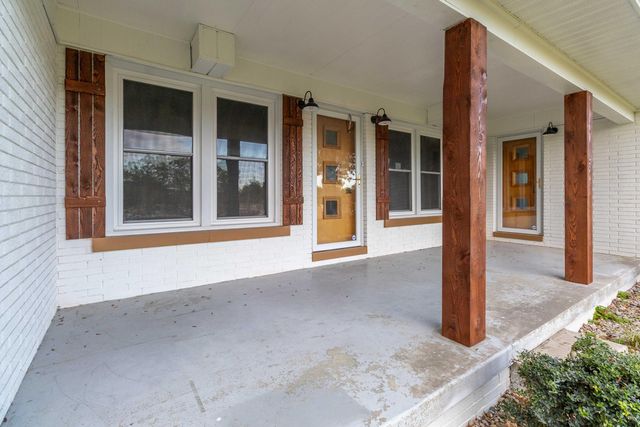 1036 US-127, Russell Springs, KY 42642