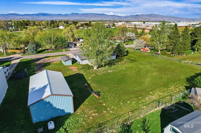 3555 S Beverly St, Boise, ID 83709