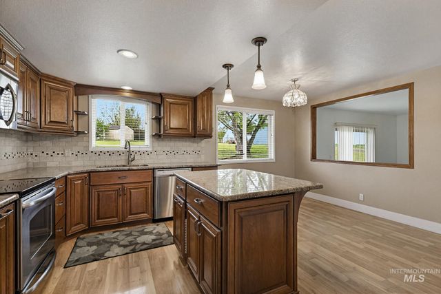 3555 S Beverly St, Boise, ID 83709