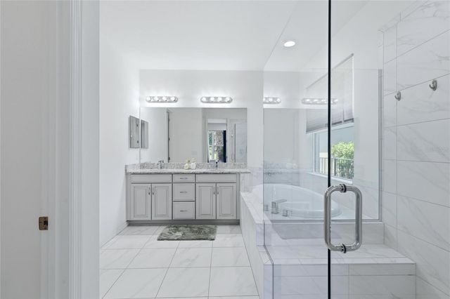 5713 SUNFLOWER CIRCLE, Sarasota, FL 34238