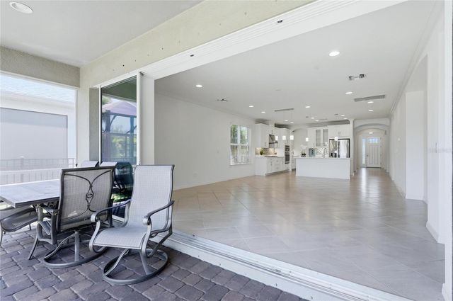 5713 SUNFLOWER CIRCLE, Sarasota, FL 34238