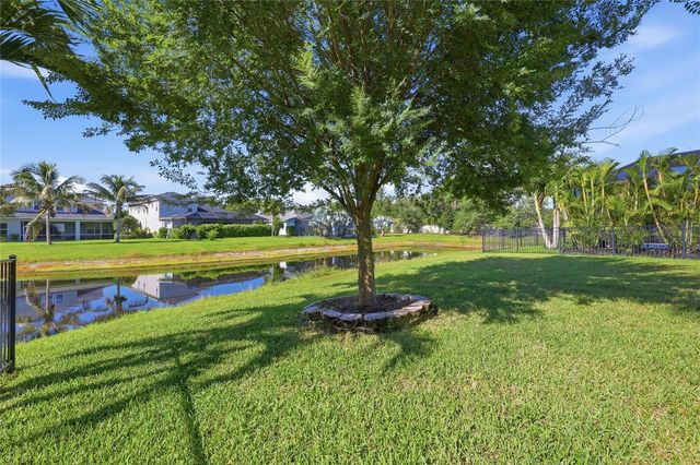 5713 SUNFLOWER CIRCLE, Sarasota, FL 34238