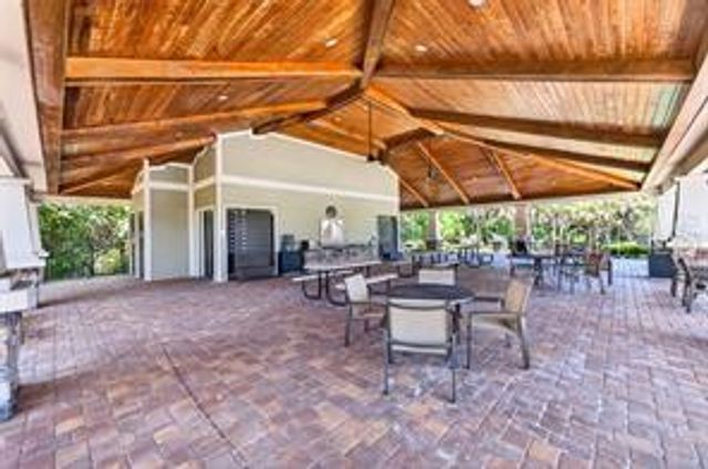 5713 SUNFLOWER CIRCLE, Sarasota, FL 34238