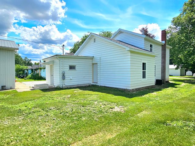 207 S Company Street, White Pigeon, MI 49099