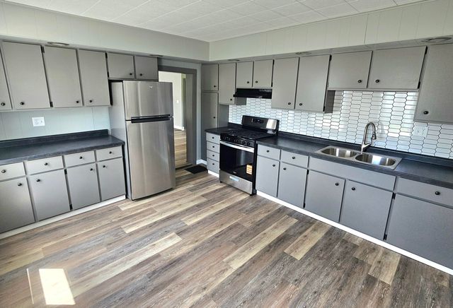 207 S Company Street, White Pigeon, MI 49099