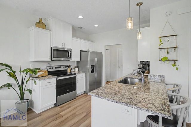 900 Grayson Avenue, Hinesville, GA 31313