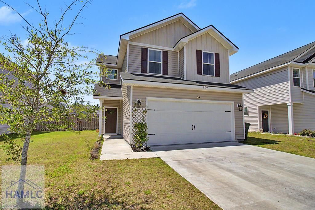 900 Grayson Avenue, Hinesville, GA 31313