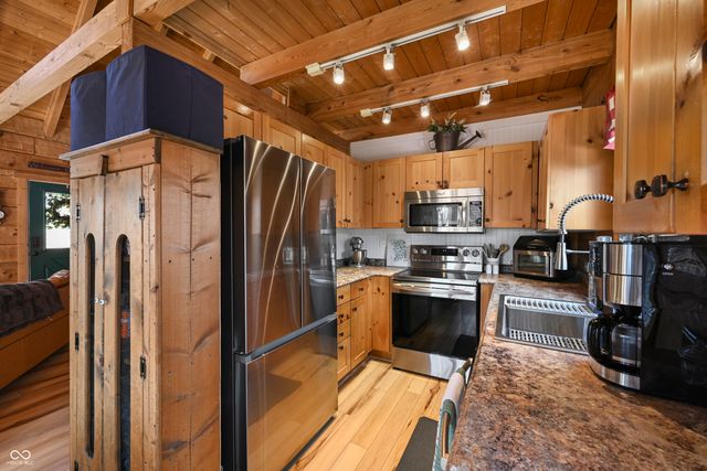 1510 N Cayuse Trail, Greensburg, IN 47240