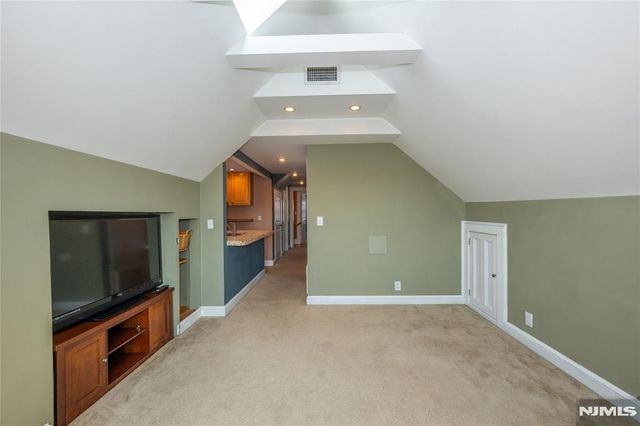 41 Beekman Street 3- Second Fl, Bloomfield, NJ 07003