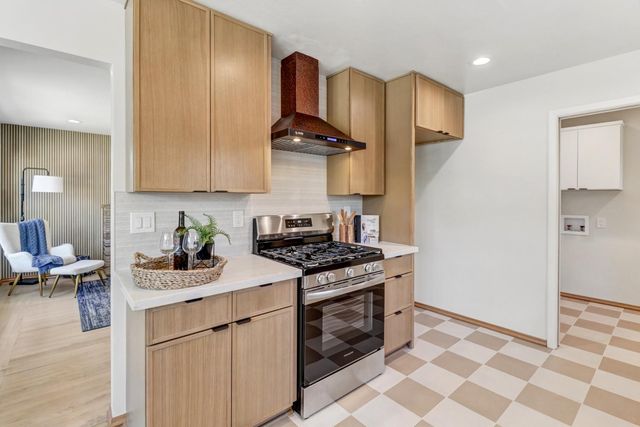 3819 Kroy Way, Sacramento, CA 95820