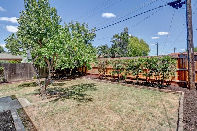 3819 Kroy Way, Sacramento, CA 95820