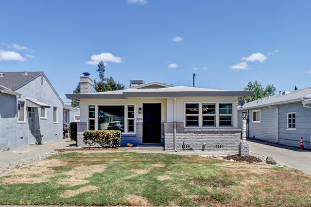 3819 Kroy Way, Sacramento, CA 95820