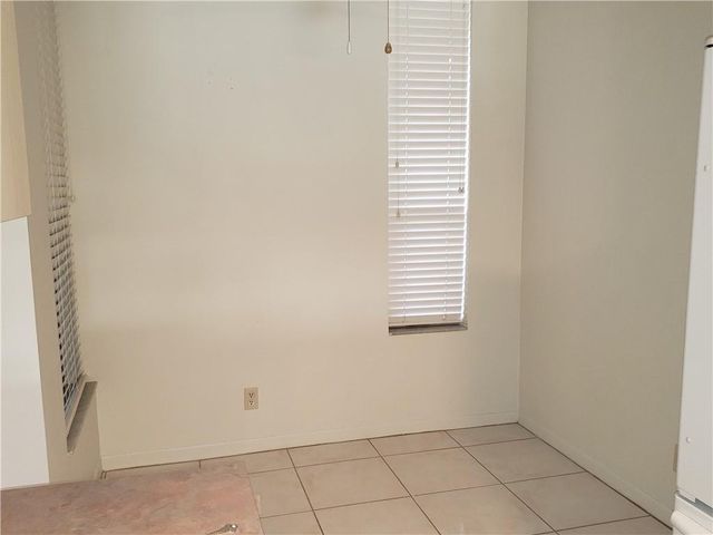 6010 Coral Lake Drive 110, Margate, FL 33063