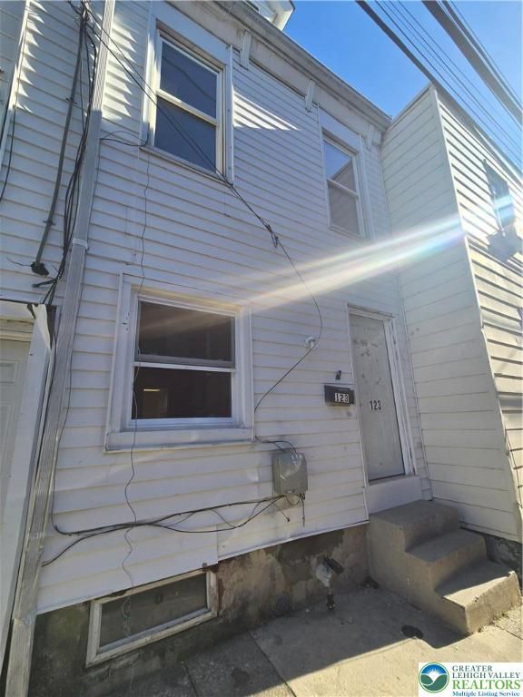 123 North Bryan Street, Allentown City, PA 18101