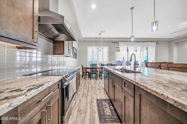 30031 N 209th Avenue, Wittmann, AZ 85361