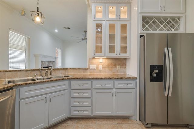 17125 Platinum Lane, Edmond, OK 73012