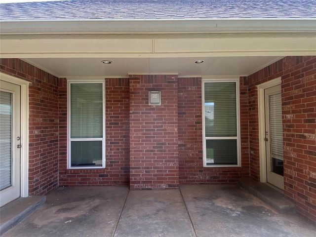17125 Platinum Lane, Edmond, OK 73012