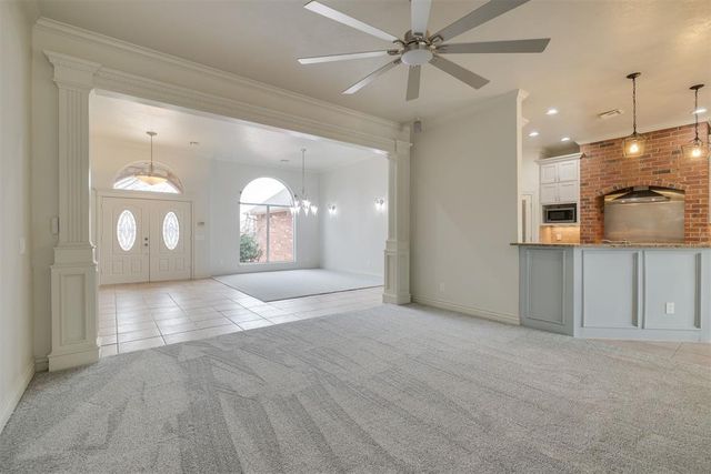 17125 Platinum Lane, Edmond, OK 73012