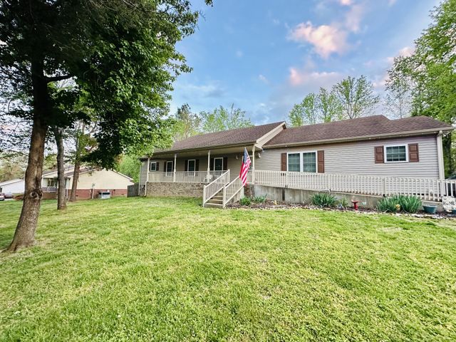 1038 Phillip Dr, Portland, TN 37148