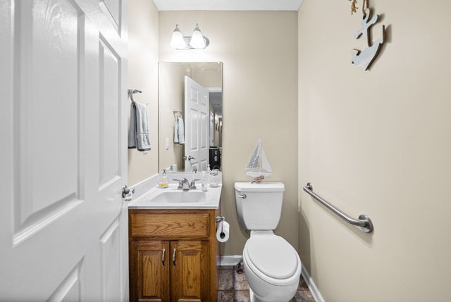 1038 Phillip Dr, Portland, TN 37148