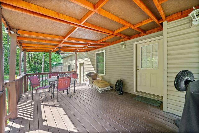 1038 Phillip Dr, Portland, TN 37148