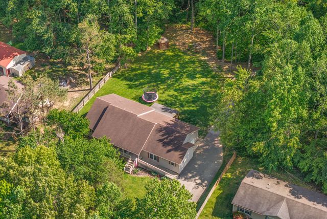 1038 Phillip Dr, Portland, TN 37148