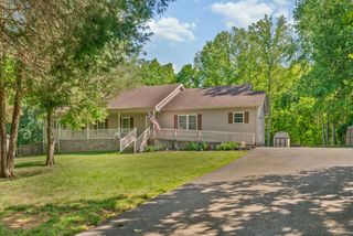1038 Phillip Dr, Portland, TN 37148