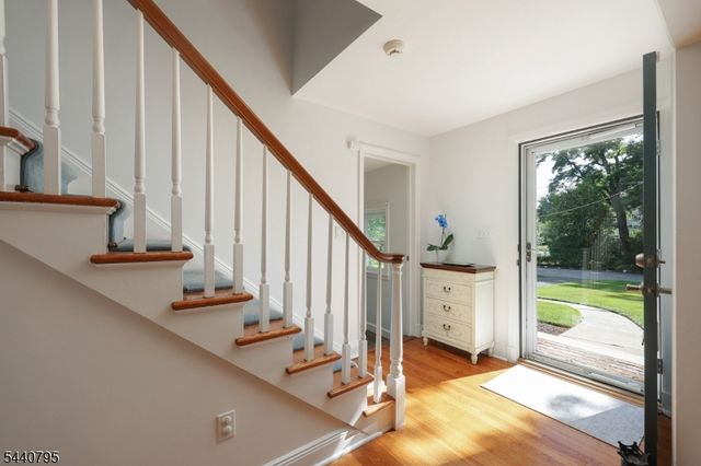 220 Wychwood Road, Westfield Town, NJ 07090