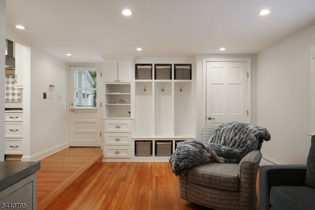 220 Wychwood Road, Westfield Town, NJ 07090