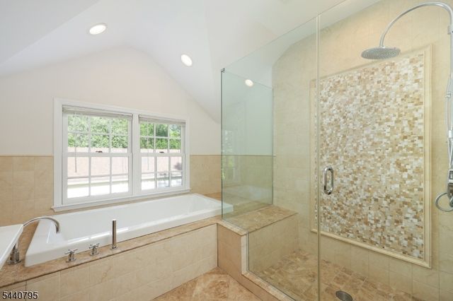 220 Wychwood Road, Westfield Town, NJ 07090