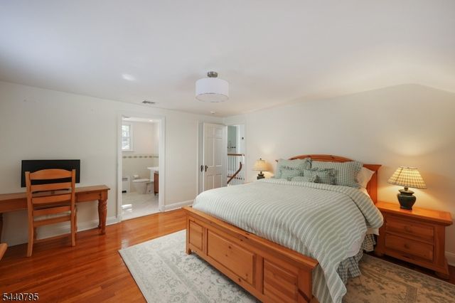 220 Wychwood Road, Westfield Town, NJ 07090