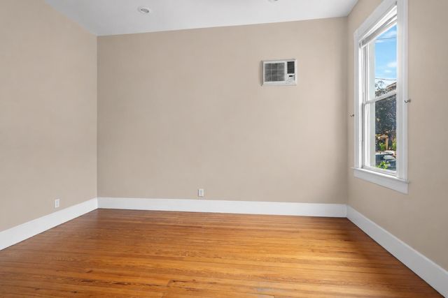 522 26TH ST, Union City, NJ 07087