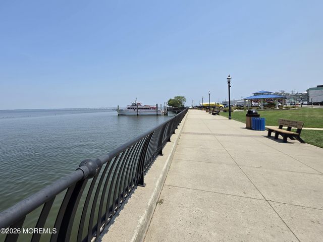 231 Atlantic Street 30, Keyport, NJ 07735