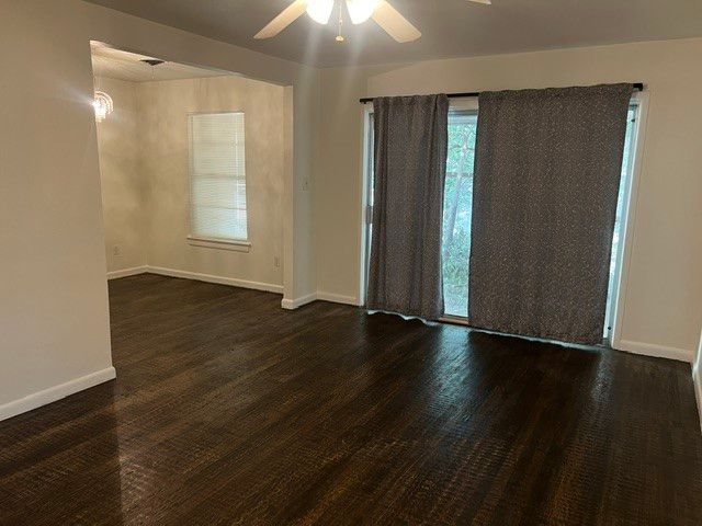 627 Kingston Drive, Irving, TX 75061
