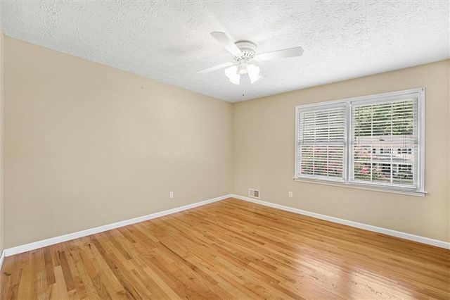 226 Machelle Lane SW, Marietta, GA 30064